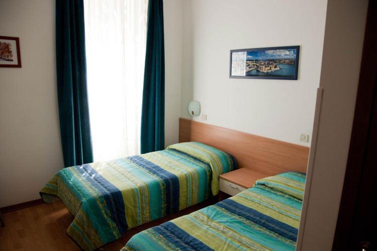 Pensione Rittmeyer Triëst Kamer foto